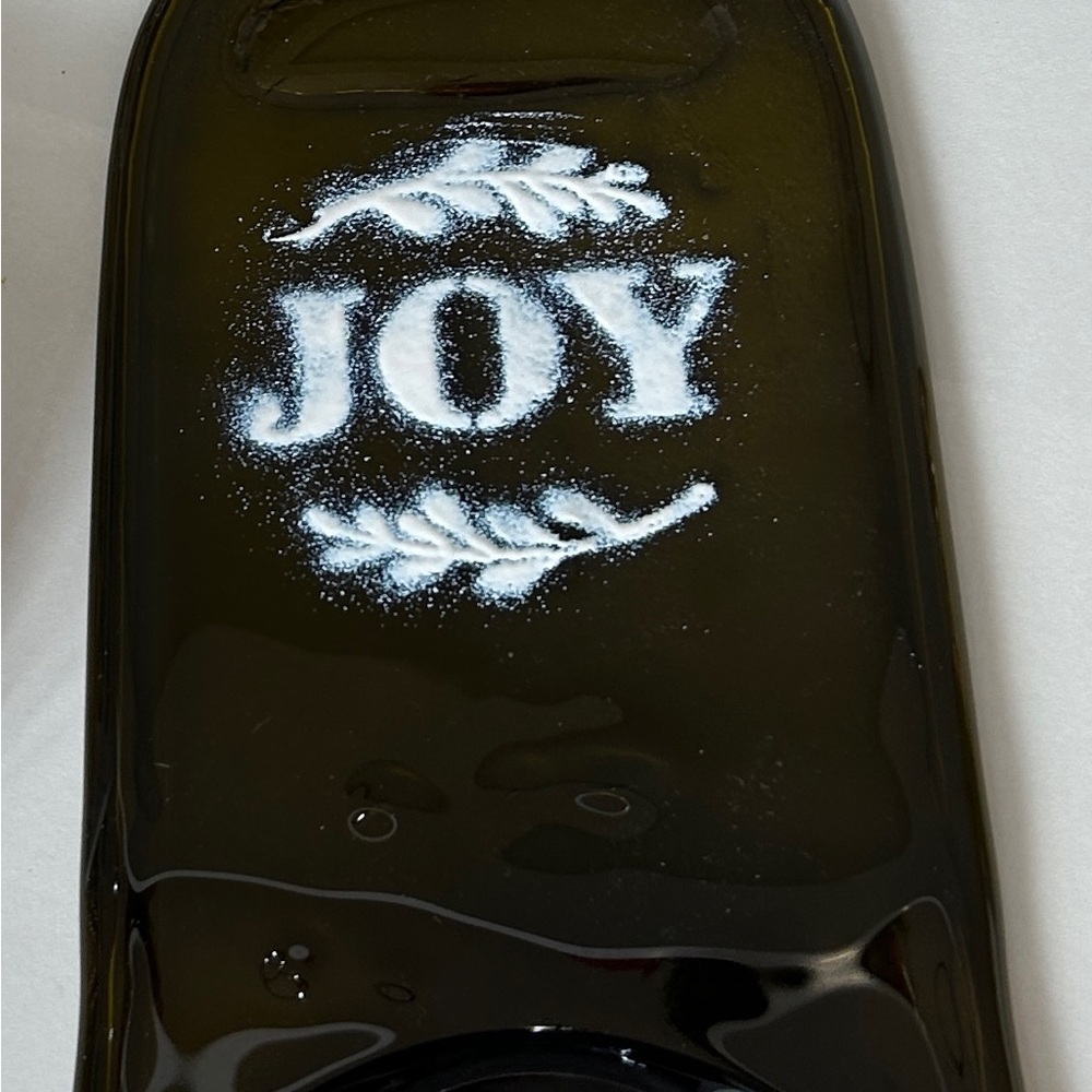 Glass cheese tray with 'Joy' Design for sed glass